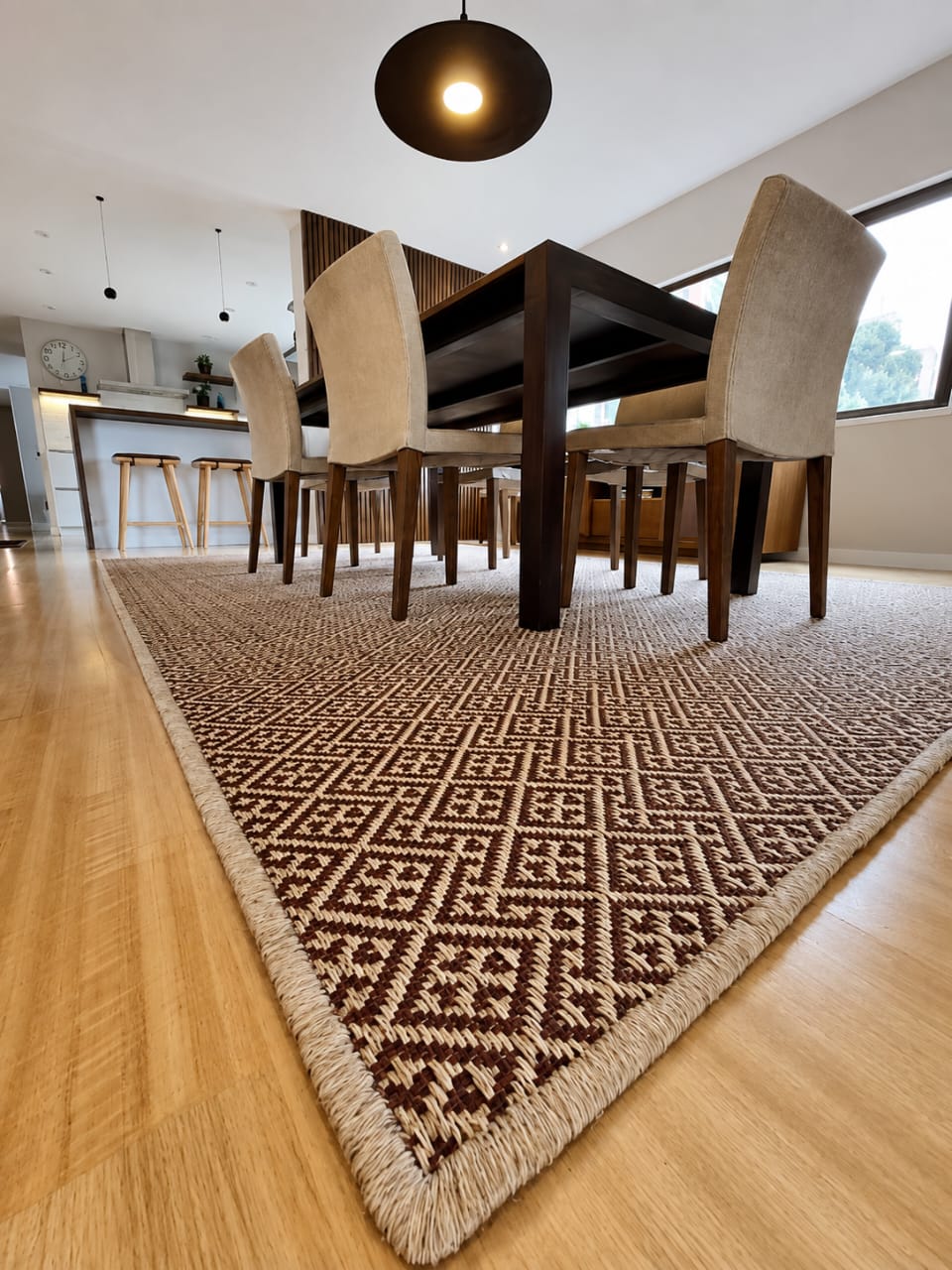 Alfombra artesanal Belina Viló modelo Sabana 1 en Fibra Natural, una pieza exclusiva tejida a mano